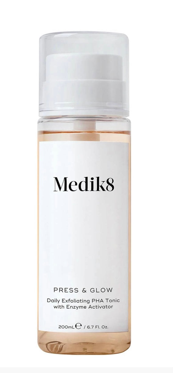 Medik8 press & clear